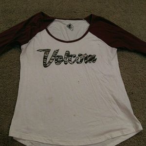 Pacsun maroon shirt